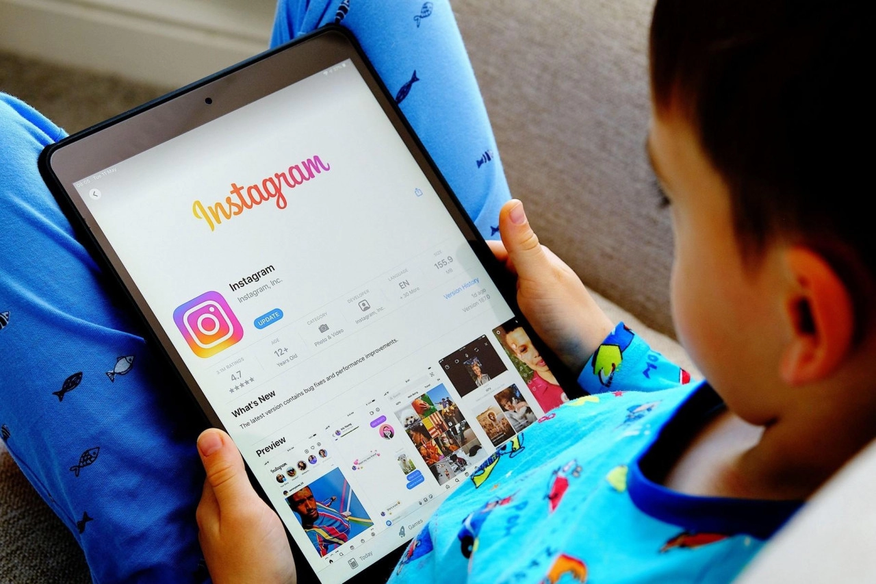 U Bruxellesu pokrenuli veliku istragu: ‘Facebook i Instagram bi mogli imati efekt zečje rupe na djecu!‘